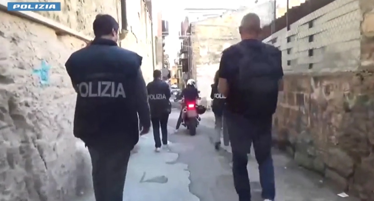 Terrorismo, l’ombra della jihad sui social: due fermi tra Palermo e Castelvetrano