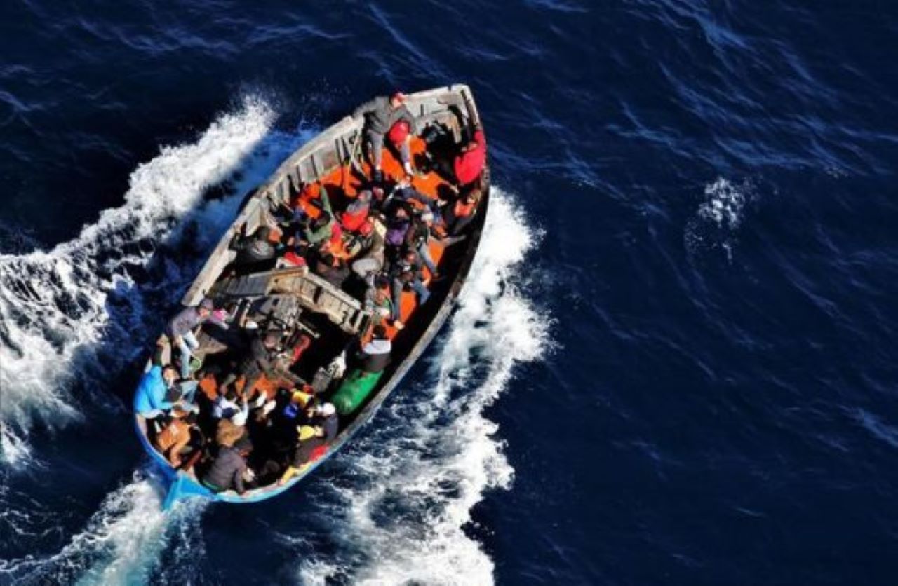 Ong soccorre gommone con a bordo 70 migranti: sbarcati a Lampedusa