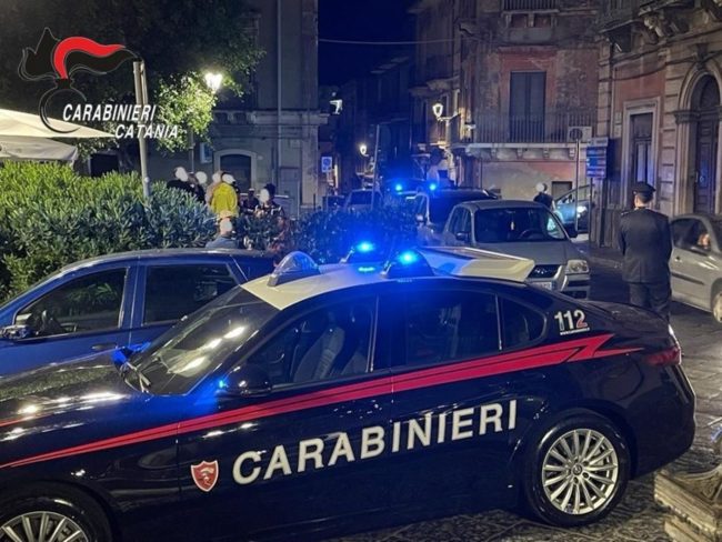 Paternò, controlli per verificare il rispetto delle misure cautelari: 2 evasioni