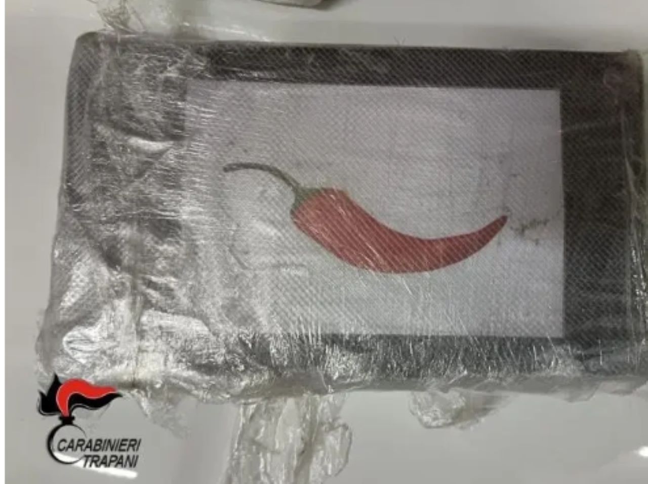 Arrestati due calabresi in trasferta a Trapani con oltre 3 kg di cocaina “al peperoncino”