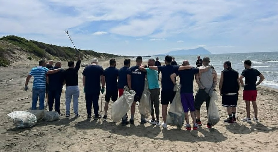Detenuti e volontari insieme per l’ambiente: raccolti oltre 3.700 kg di rifiuti in tutta Italia