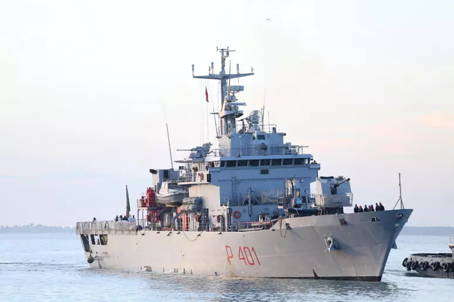 Lampedusa, migranti sbarcati e “abbandonati” dagli scafisti