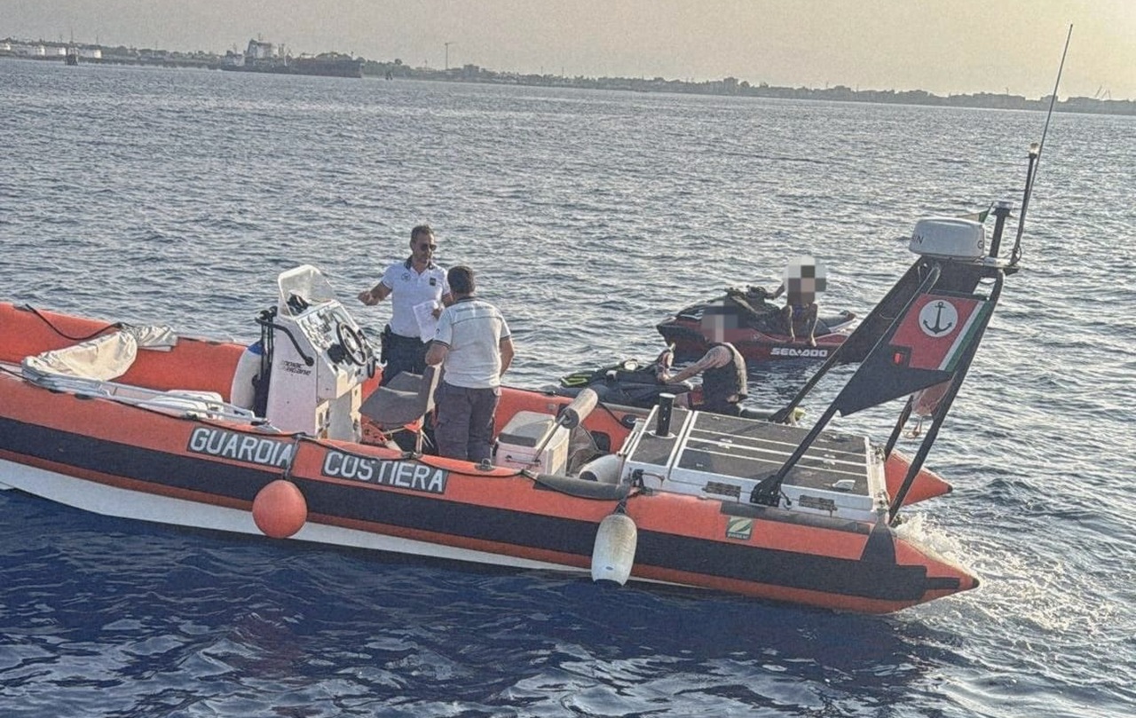 Guardia Costiera di Messina: controlli contro l’uso improprio delle moto d’acqua