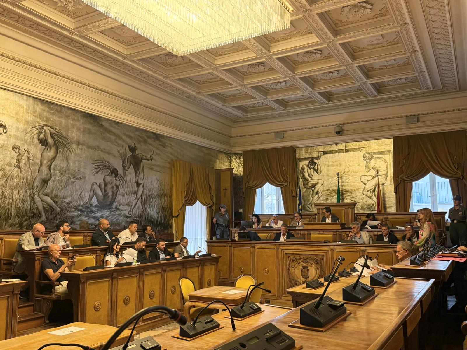 Approvato all’unanimità lo Statuto della città metropolitana di Catania
