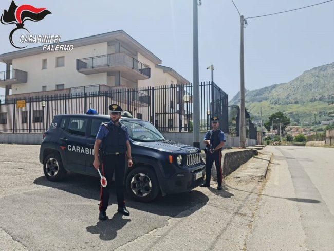 “Droga in love” nel Palermitano: arrestati pusher fidanzati