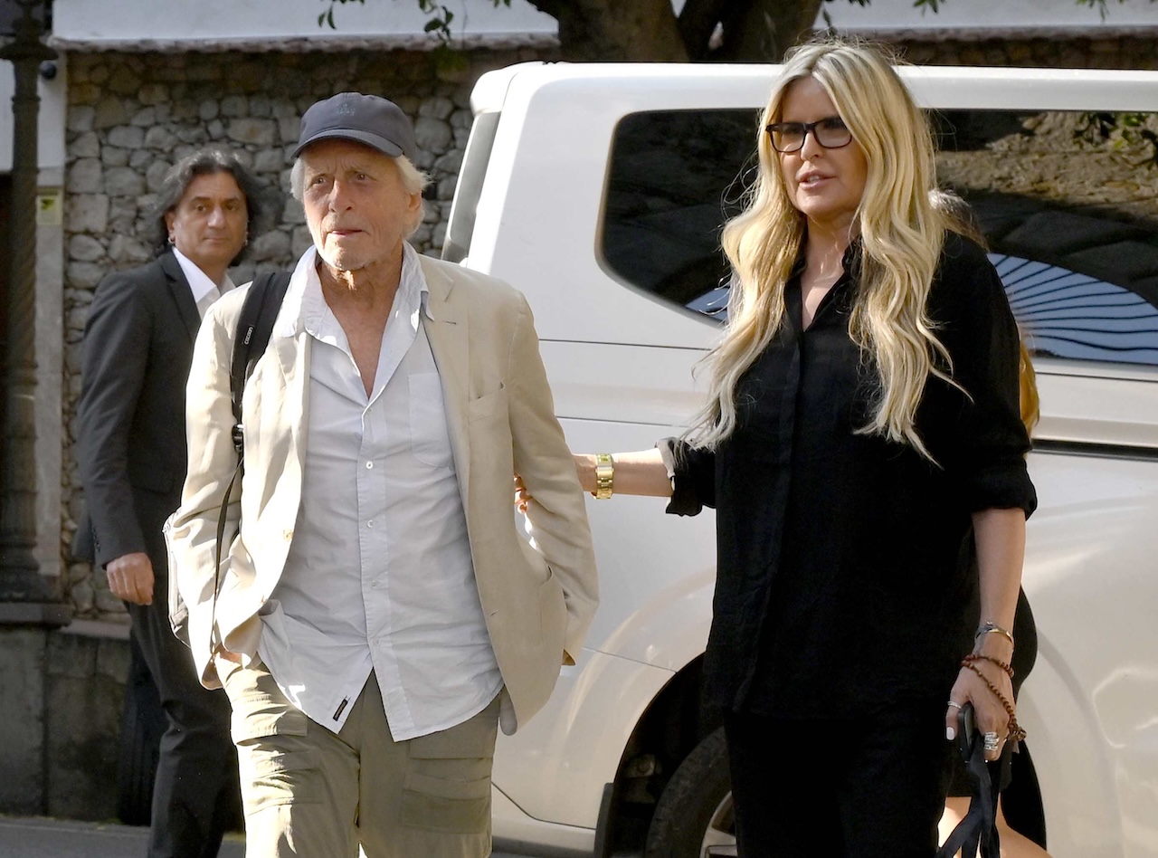 Michael Douglas a Taormina: la cena con i sapori della cucina siciliana. Oggi apertura del Film Festival