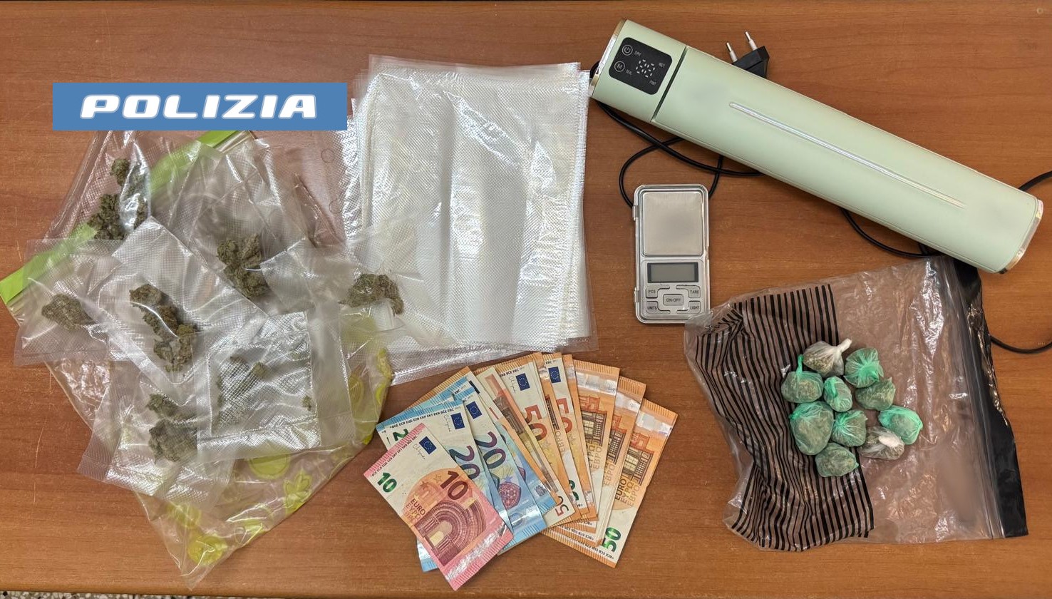 Nascondeva marijuana dentro il frigo: 58enne arrestato dalla Polizia di Stato a Catania
