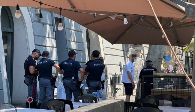 Controlli nel centro storico di Catania: sanzionato un ristoratore per occupazione abusiva del suolo pubblico
