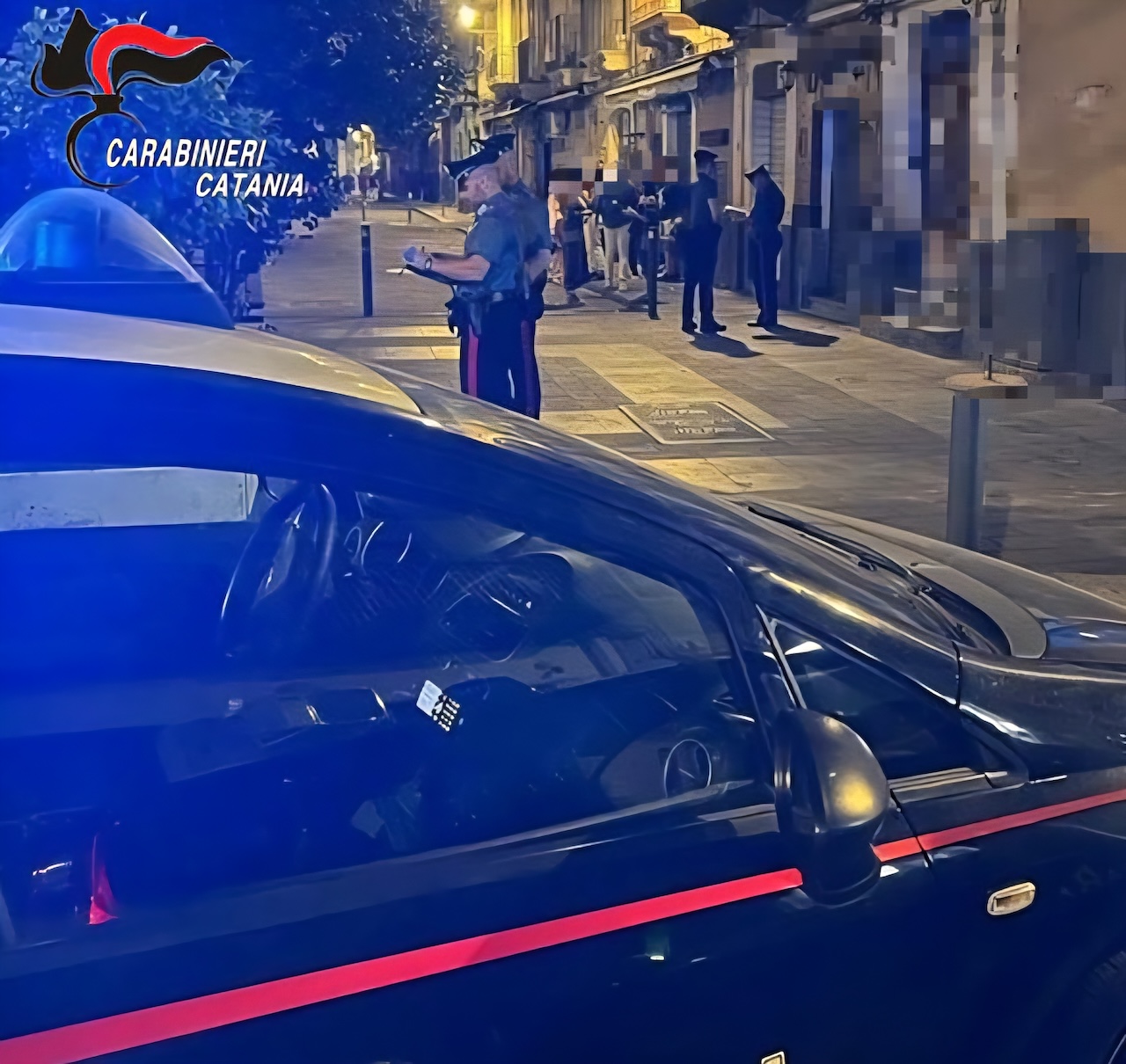 Nordafricano ruba 6mila euro di lenzuola da un B&B di Catania e tenta un’estorsione