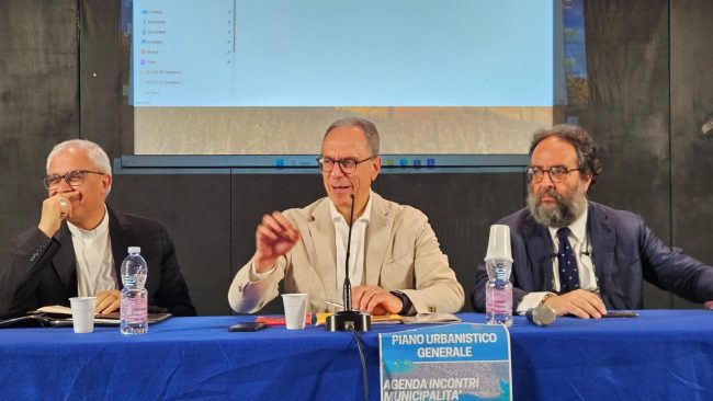 L’arcivescovo di Catania al forum sul PUG dedicato all’abitare