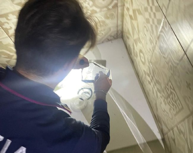 La droga nel water e l’improvviso “blackout”, arrestati due catanesi