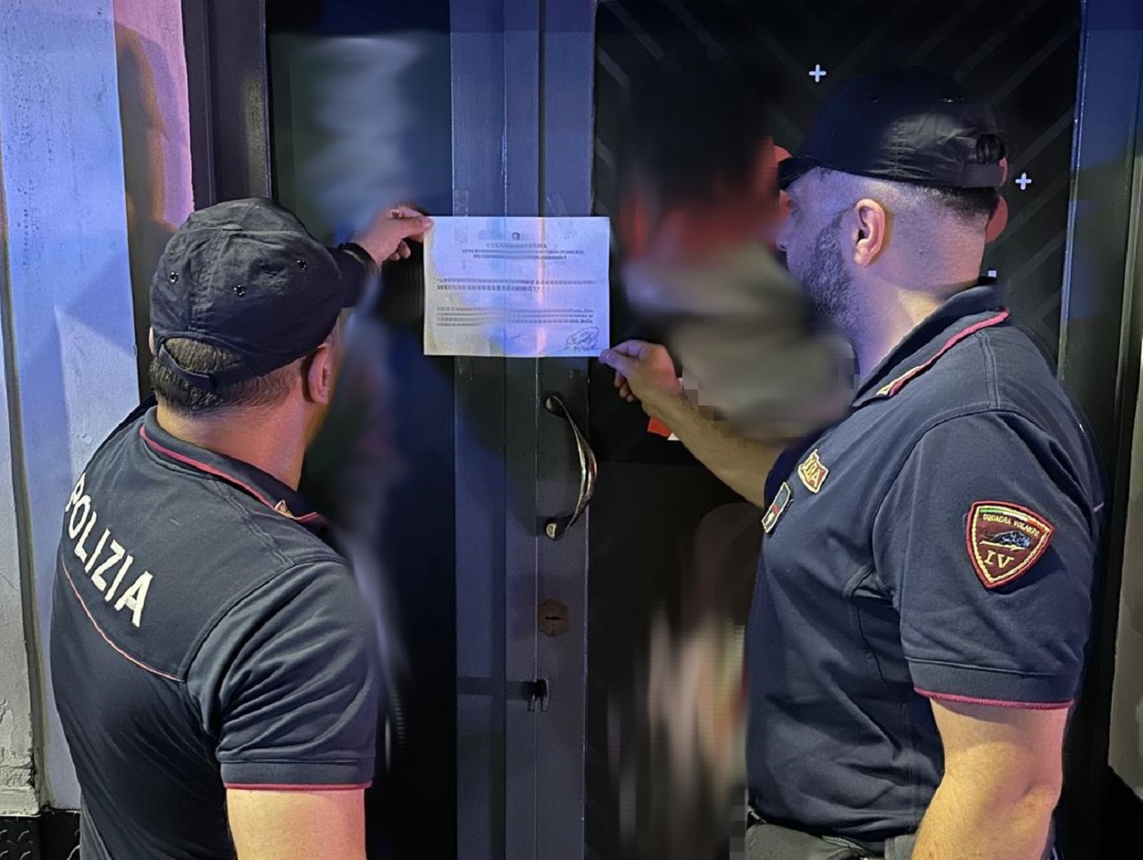 Chiusi chiosco-bar e un locale a Catania: erano luogo di ritrovo per pregiudicati