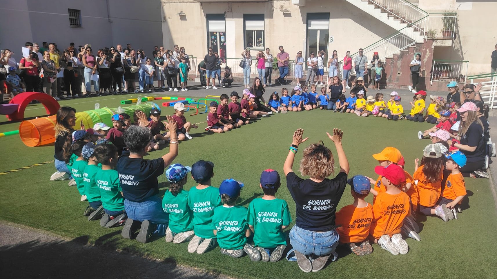 L’IC “Federico De Roberto” e Università UNIKORE di Enna: “La Giornata del bambino: lo storytelling come motore per lo sviluppo motorio nella scuola dell’infanzia”