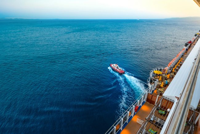 La “finta” crociera per incassare i soldi dei clienti: denunciati i titolari di una agenzia di viaggi di Ragusa