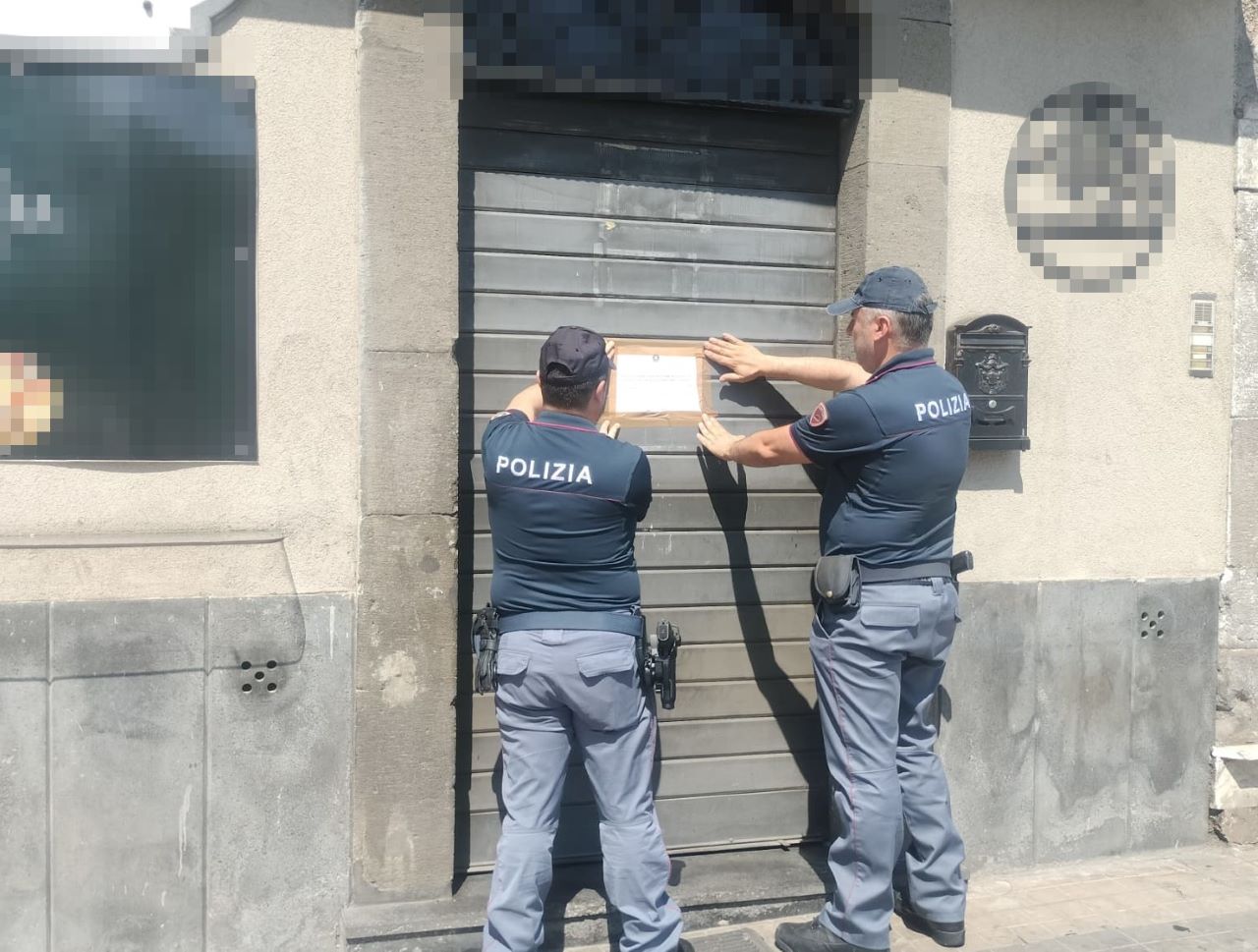 Chiuso chiosco-bar ad Adrano: era ritrovo di pregiudicati