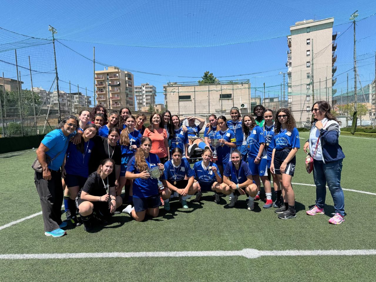 Trionfo sportivo per l’I.I.S. “Concetto Marchesi”: secondo posto regionale nel Tennistavolo e nel Calcio a 5 Femminile