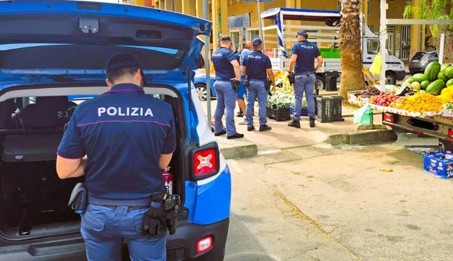 Gela, confiscati 870 kg di frutta non tracciata a tre soggetti