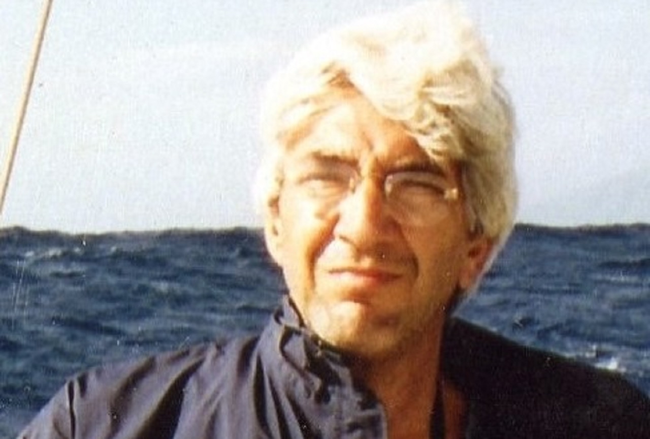 Si cerca un uomo disperso nel mare di Cava D’Aliga: scattano le ricerche