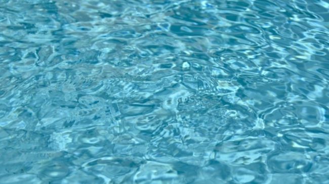 Bimbi palermitani colpiti da intossicazione da cloro in piscina. Uno è grave