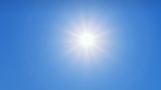 Meteo, temperature fino a 31 °C ma allerta gialla su 3 province: le PREVISIONI