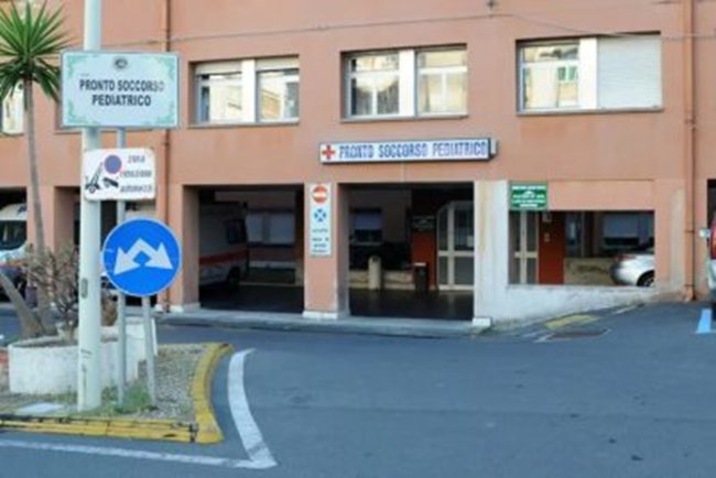 Tragedia a Messina, non ce l’ha fatta la neonata di 3 mesi precipitata dal balcone con la madre