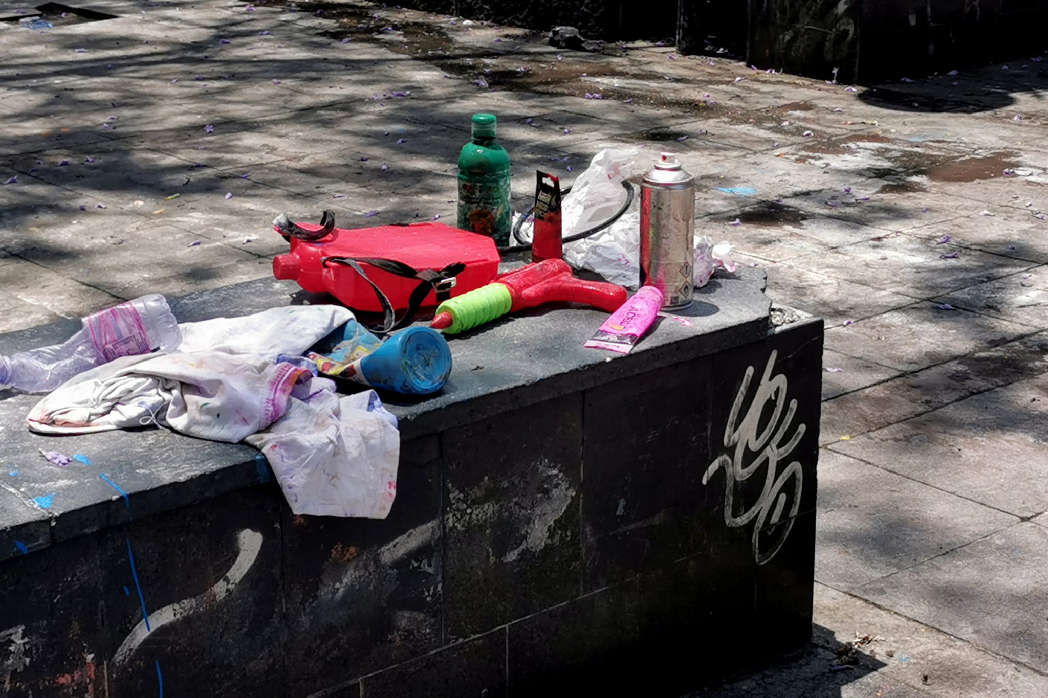 Largo Rosolino Pilo ostaggio del degrado: vandalismi e proteste nel III municipio di Catania