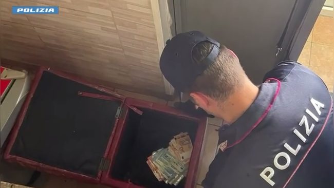 Sequestrata una “drug room” a San Cristoforo – VIDEO