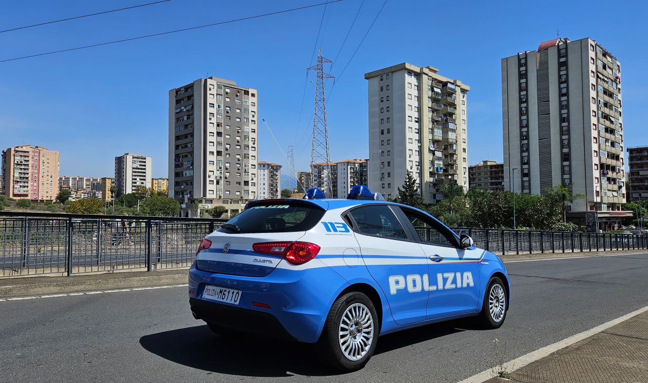 Catania, figlio tossicodipendente aggredisce la madre con un coltello
