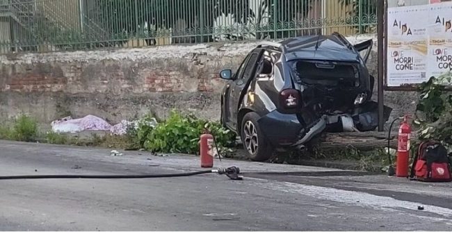 Tragedia a Barcellona Pozzo di Gotto: due 17enni perdono la vita in un incidente