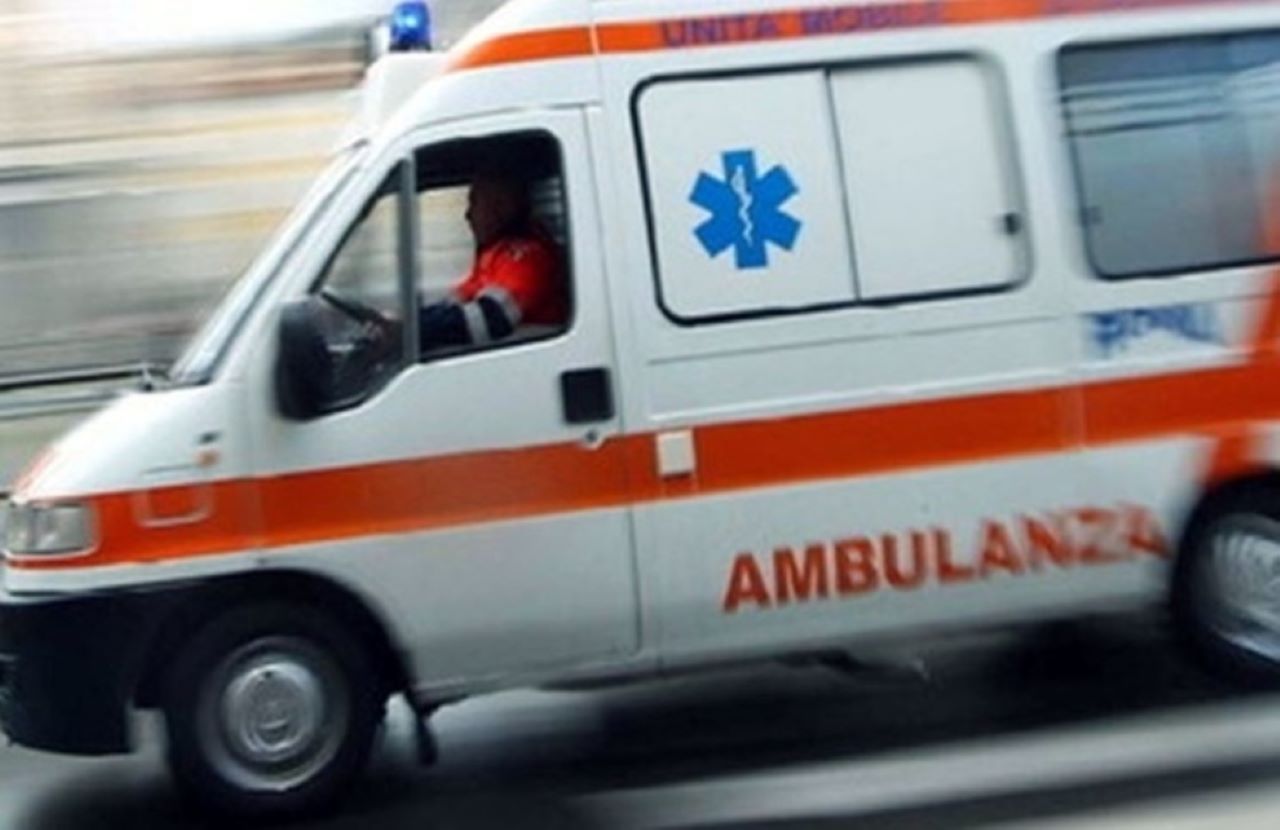 Incidente sulla Statale 118 Agrigento-Raffadali, scontro tra due auto: un ferito grave