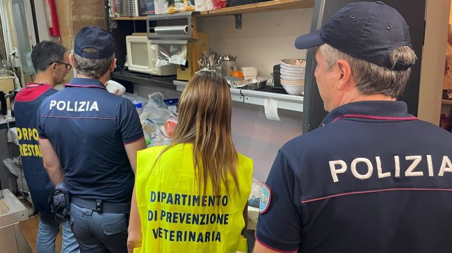 Lavoratori in nero e irregolarità nei locali: sanzioni per 50mila euro nel Catanese