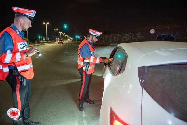Catania: controlli interforze nel weekend per garantire la sicurezza della movida, il bilancio