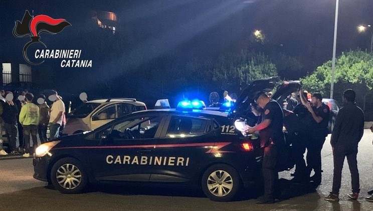 Paternò, arrestato 37enne per spaccio: sequestrati crack e marijuana