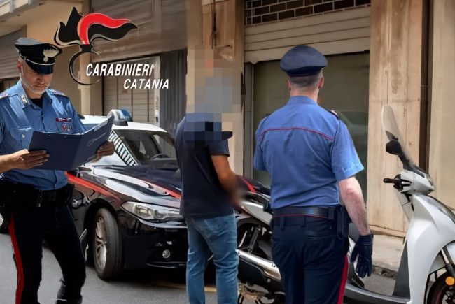 Catania, furto in una abitazione di via Pacinotti: recuperata refurtiva preziosa