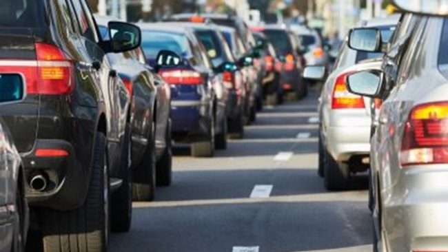 Traffico in aumento nel terzo weekend di luglio: bollino rosso su strade e autostrade