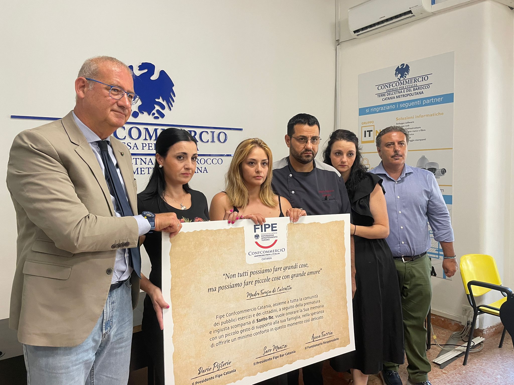 L’abbraccio di Confcommercio e della comunità catanese alla famiglia di Santo Re