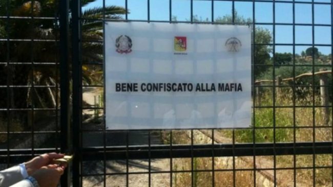 Beni confiscati alla mafia al servizio di Catania: istituito osservatorio comunale