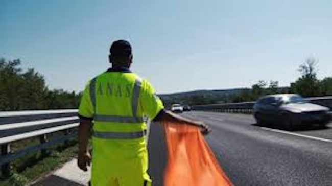 Incidente sull’A19 tra Enna e Caltanissetta: traffico in tilt, code per oltre 3 km