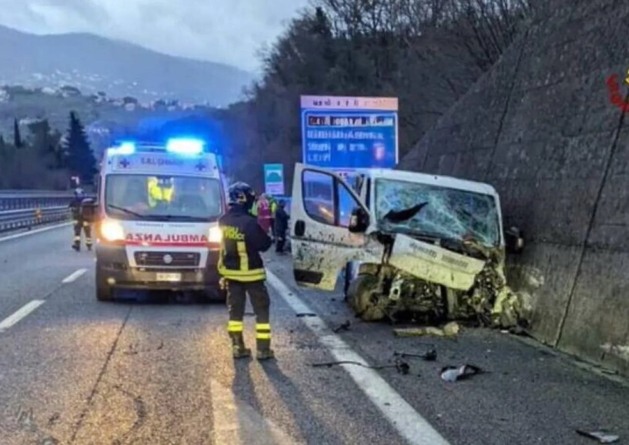 Incidente per un pulmino di tifosi del Catania diretto a Norcia: 2 ultrà in gravi condizioni