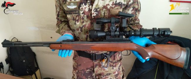 Pizzo sui tour turistici in ape-calessino a Ortigia: sgominato clan mafioso, 4 arresti