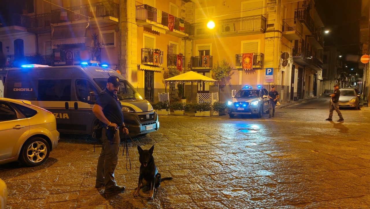 Maxi controlli interforze a Misterbianco: raffica di sanzioni per oltre 13.000 euro