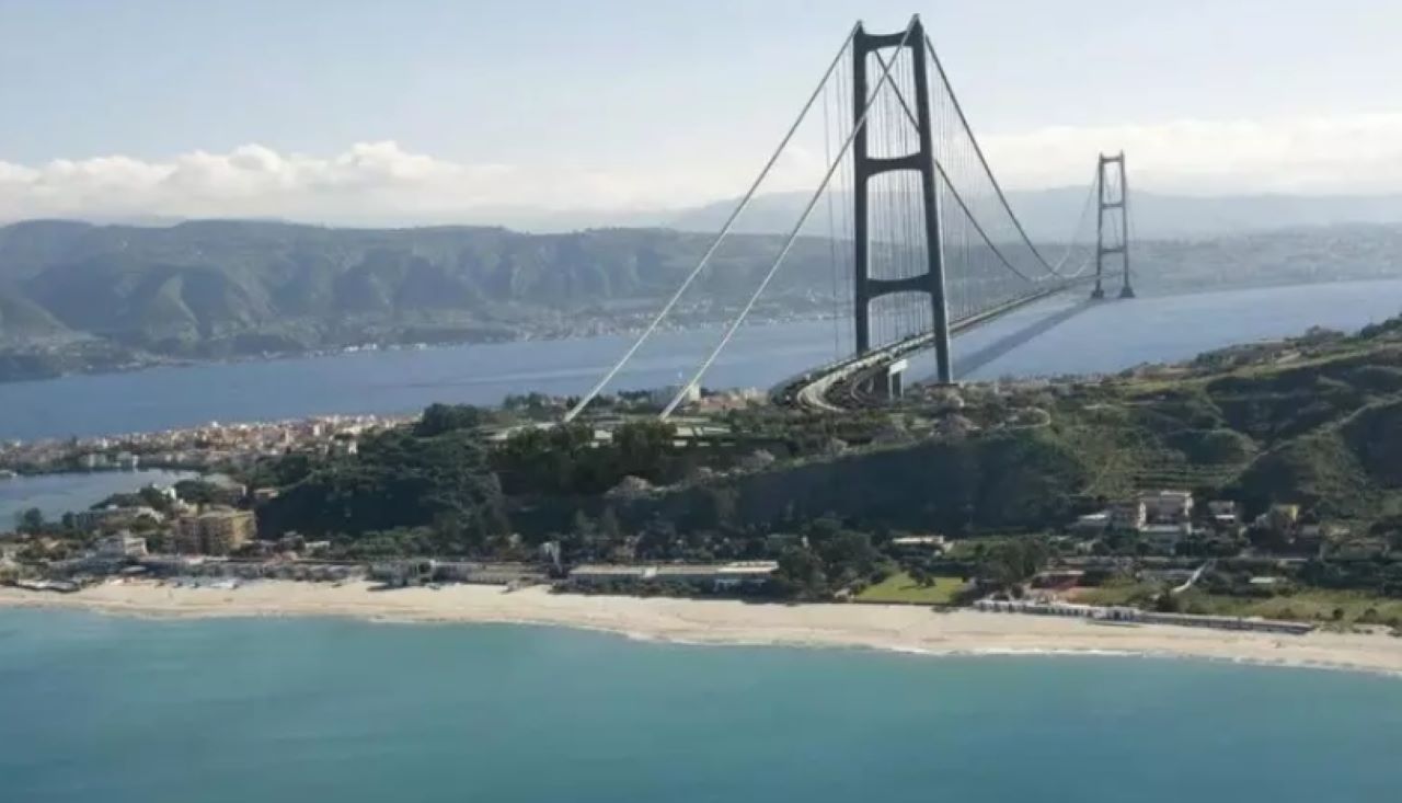 Salvini, prossima settimana ok progetto definitivo ponte Stretto