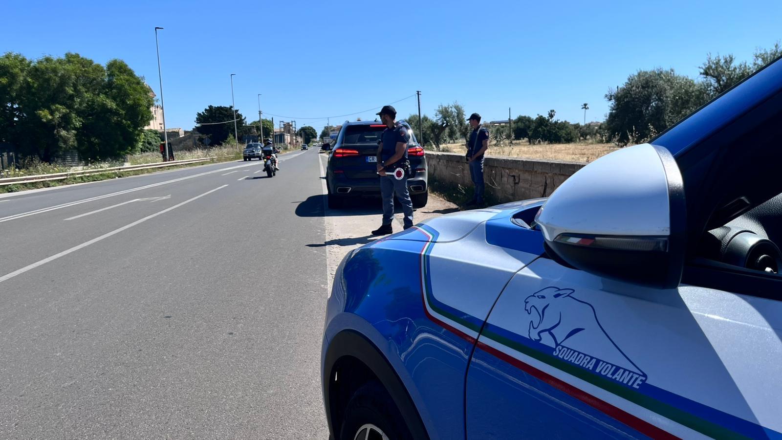 Siracusa, scatta il piano “San Lorenzo Sicuro”: controlli a tappeto su spiagge, strade e alcol Siracusa, scatta il piano “San Lorenzo Sicuro”: controlli a tappeto su spiagge, strade e alcol