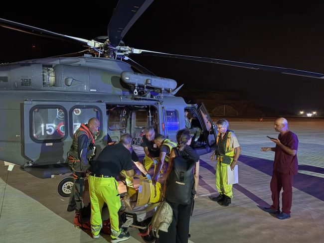 Pantelleria, doppio intervento d’urgenza dell’Aeronautica Militare: salvati un 59enne e un 17enne