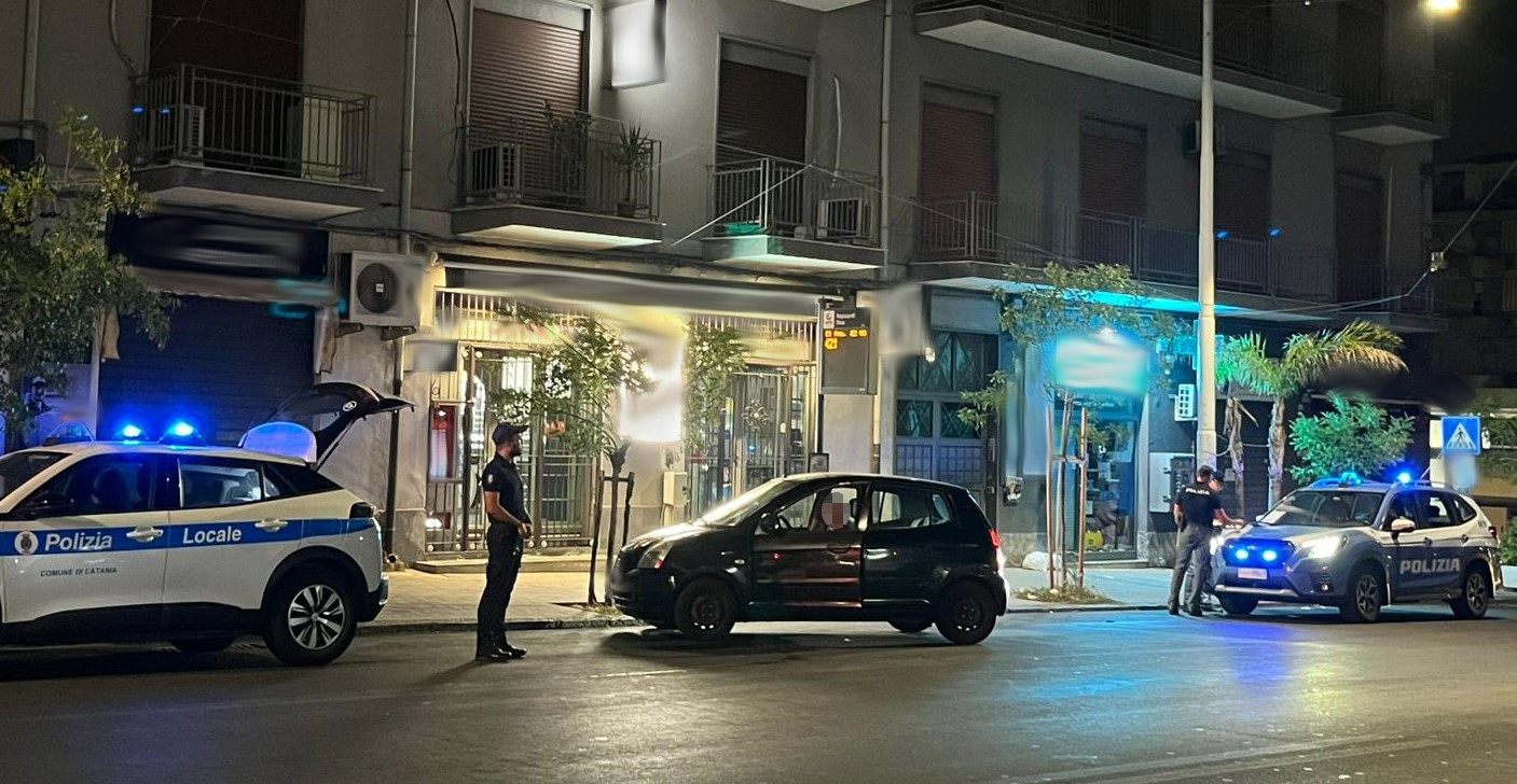 Catania, controlli lungo viale Mario Rapisardi: 15 automobilisti multati