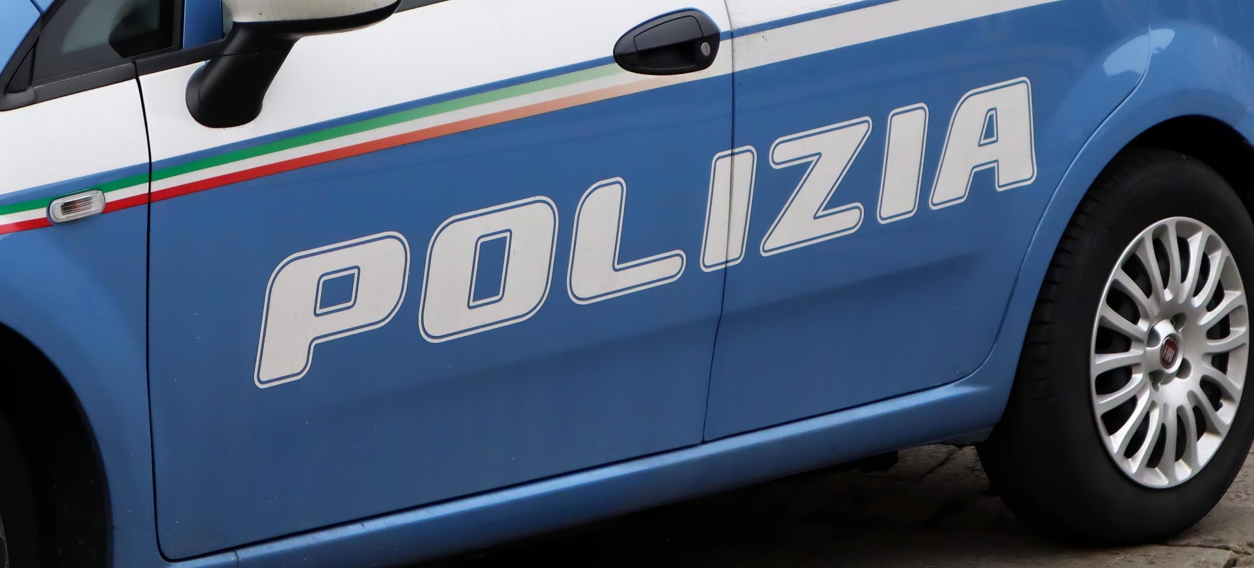 Catania, esplosi nove colpi di pistola contro l’abitazione di un pregiudicato nel quartiere San Cristoforo