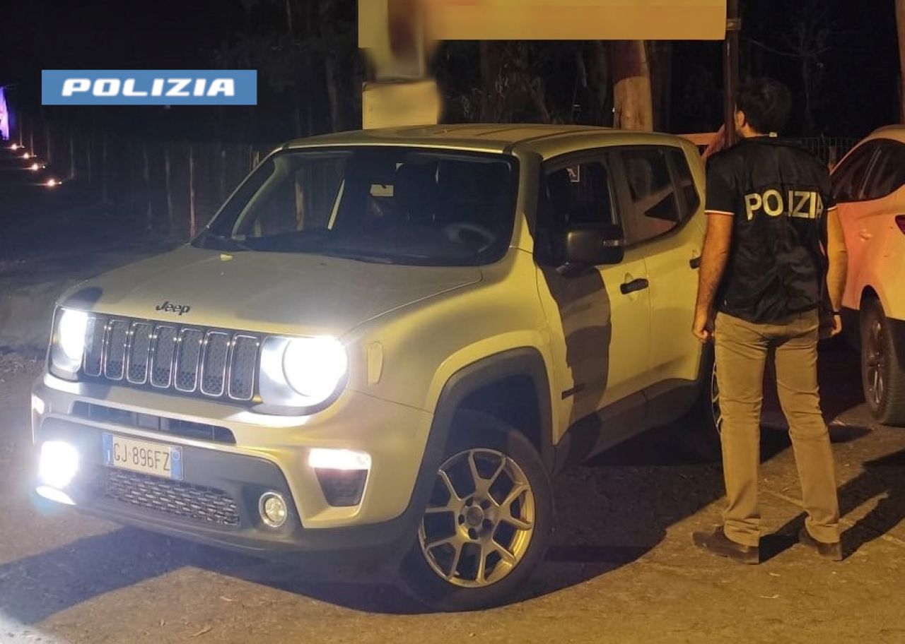Controlli “a tappeto” nel Catanese: irregolarità, denunce e sanzioni in un lido di Calatabiano e in una discoteca di Misterbianco