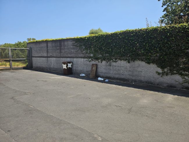 Abbandono illegale di rifiuti a San Giovanni la Punta. Il comitato: “Più controlli, così inaccettabile”