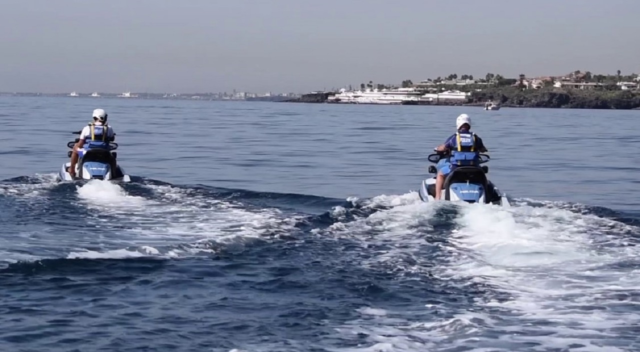 Catania, controlli a tappeto su tutto il litorale: in azione le “Volanti del mare”