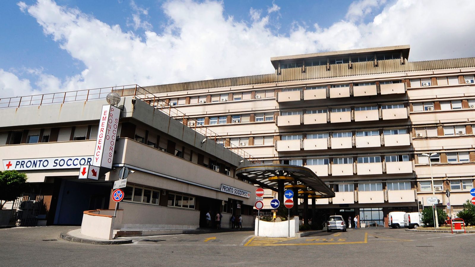 Aggredito medico di base nel Messinese: è grave